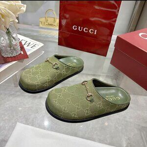 Gucci Horsebit GG Supreme Mules